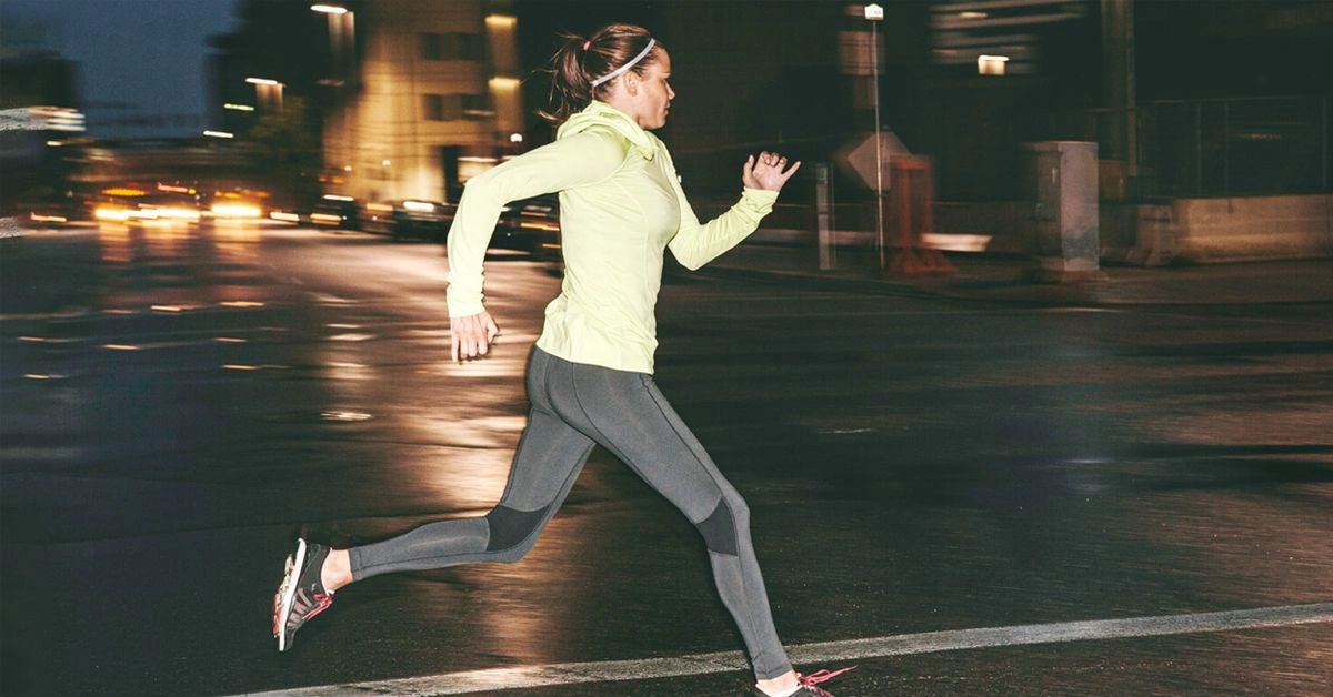 11 Tips and Benefits for Running at Night