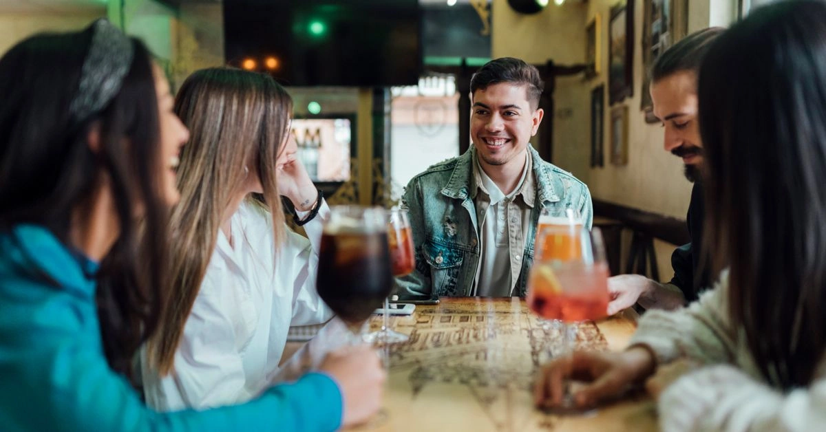 6 Ways to Turn Down Alcohol if You Aren’t Drinking