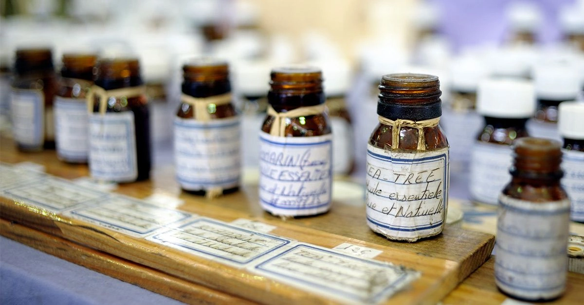 What You Need to Know About Spikenard Essential Oil