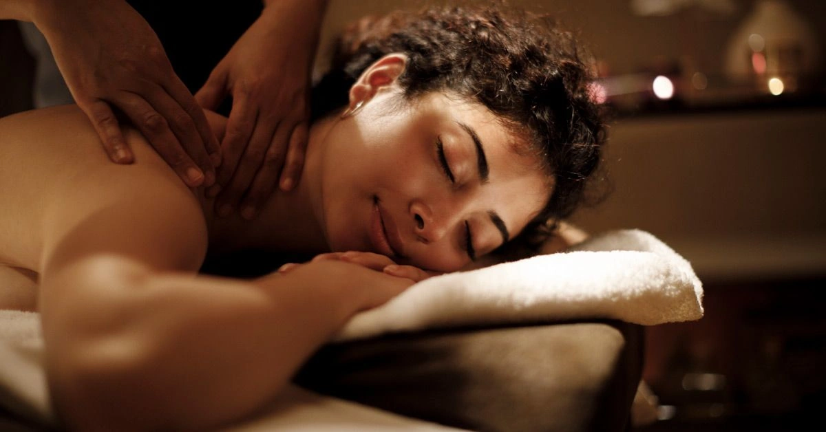 What’s the Difference Between Swedish Massage and Deep Tissue Massage?