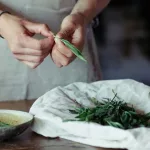 8 Surprising Benefits and Uses of Tarragon