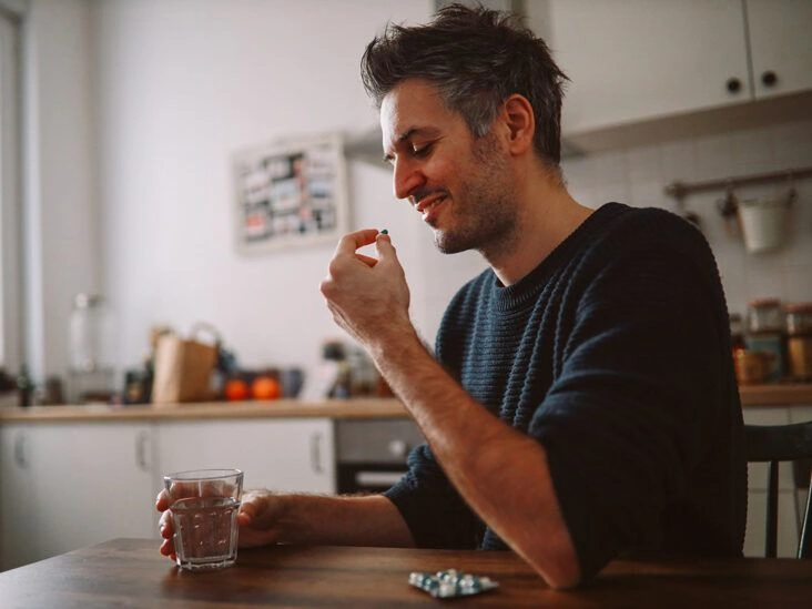 The 12 Best Ways to Stop Hair Thinning in 2025