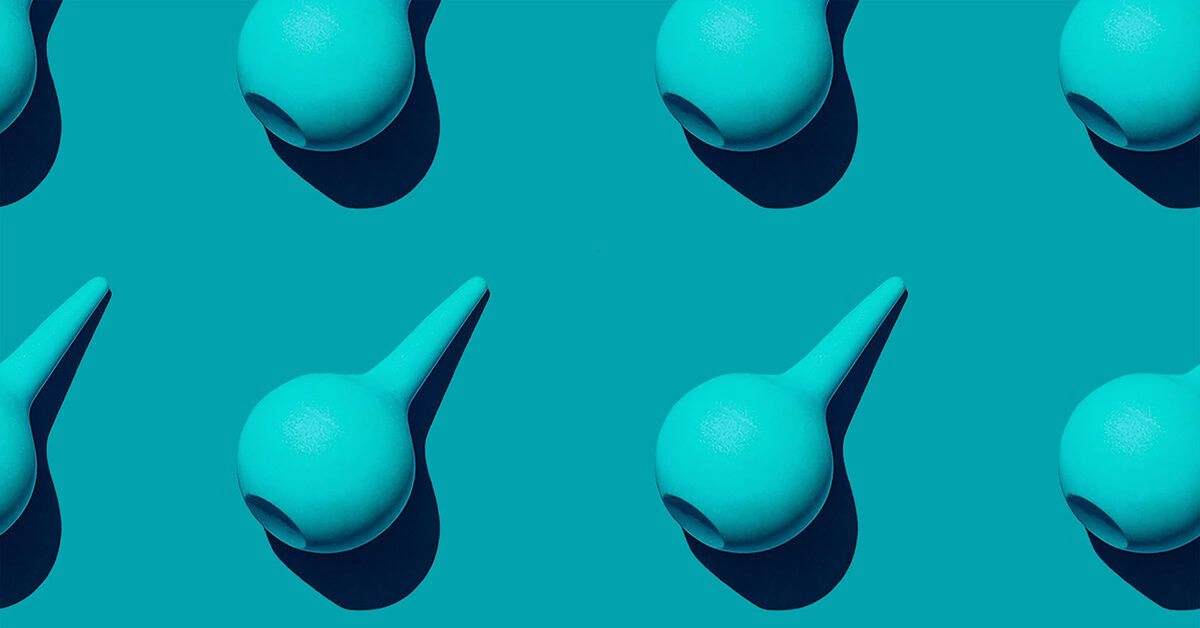 Your Guide to Using Enemas for Ulcerative Colitis