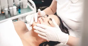 How Does a VI Peel Work?