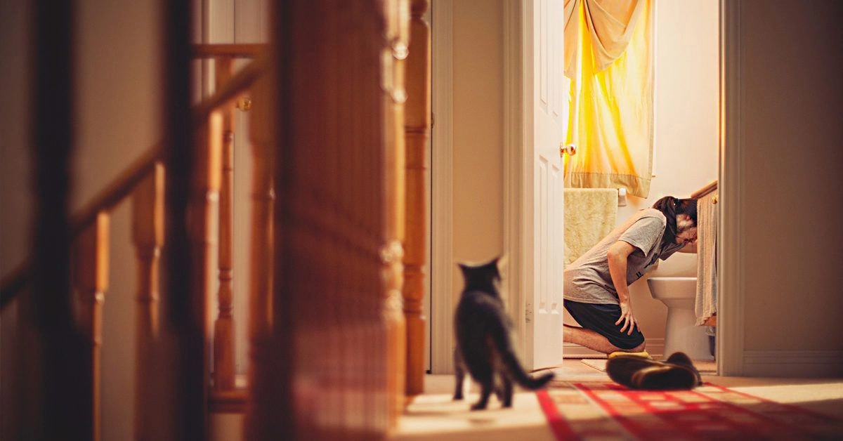 What Does Vomiting Blood During Pregnancy Mean — and What Should You Do?