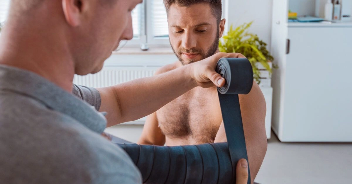 What Is Voodoo Flossing, and Should You Try It?