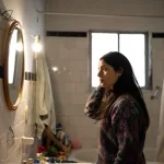 What Causes White Hair? What Causes White Hair?