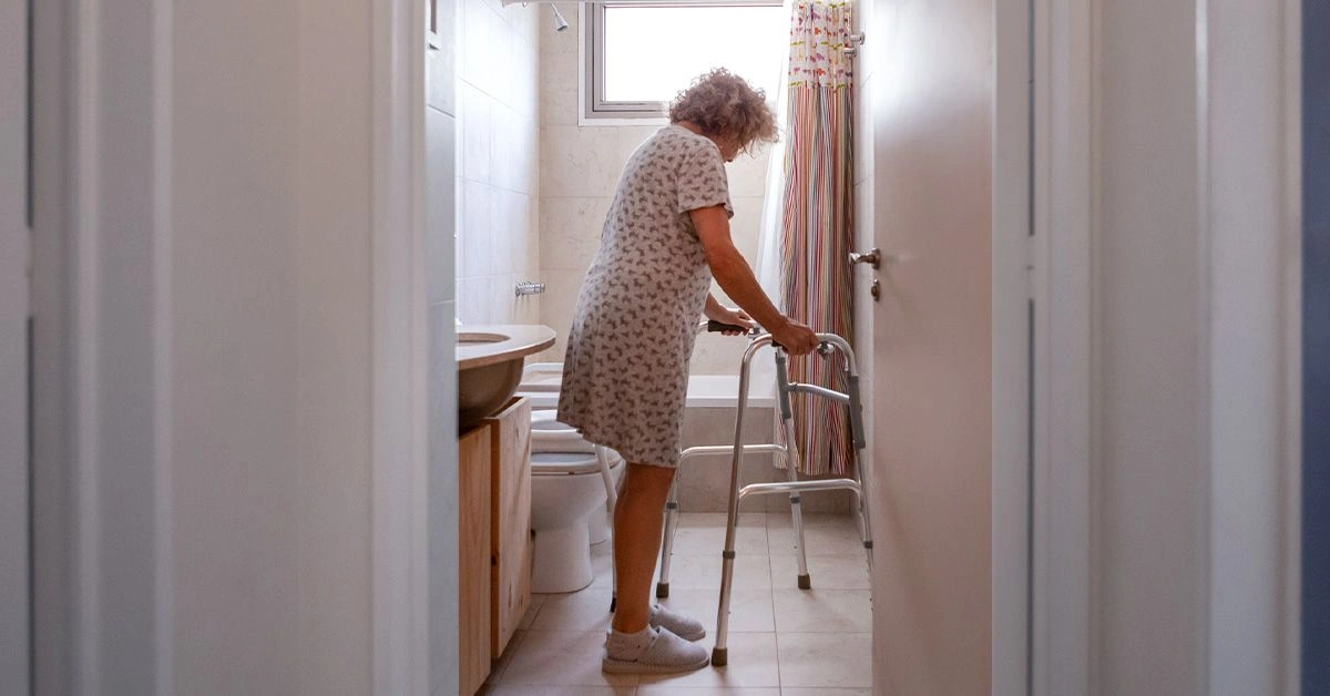 Hemorrhoids vs. Colorectal Cancer: Comparing Symptoms