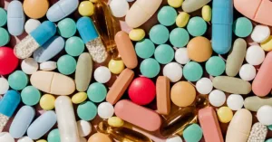 Can Men Take Women's 50+ Vitamins? Risks & Safety