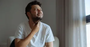 New COVID Variant Nimbus May Cause Painful ‘Razor Blade Throat’ Symptom