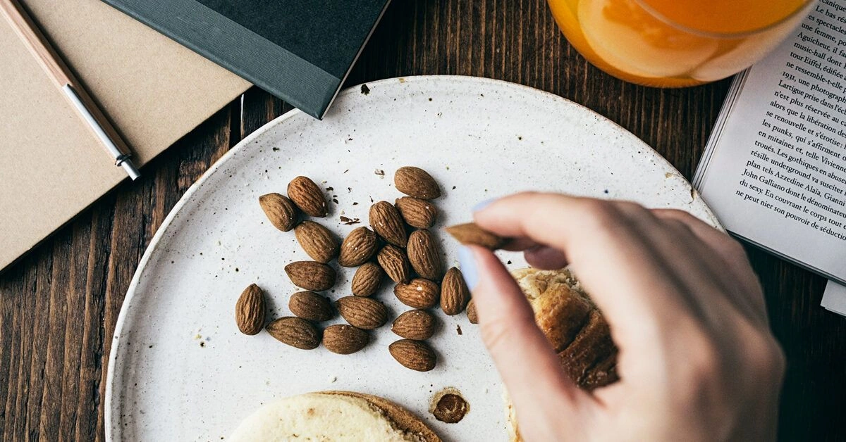 The Top 9 Nuts to Eat for Better Health